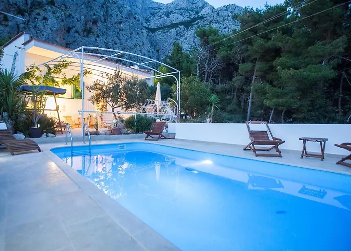 Villa Ana